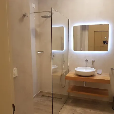 Villa Rosa Torre Suda