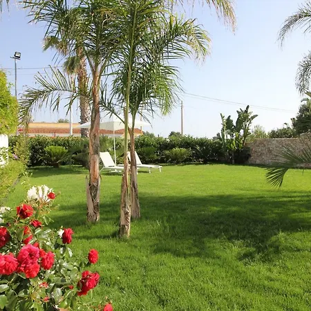 Villa Rosa Torre Suda